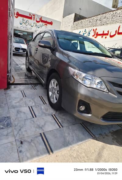 Toyota Corolla Altis 2012