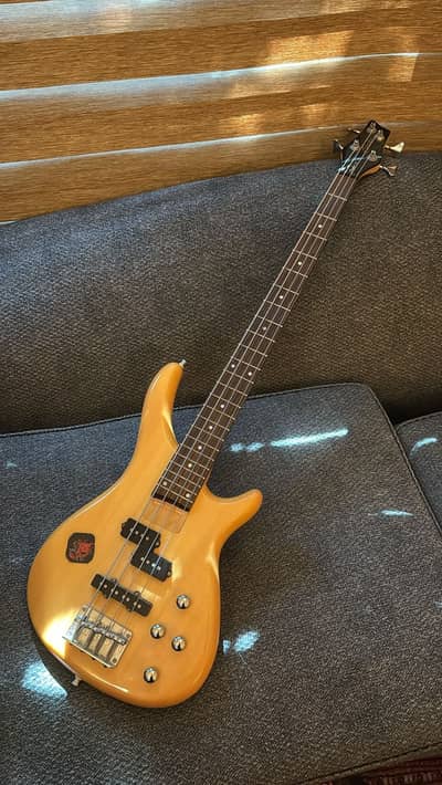 Condor Electric Bass Guitar