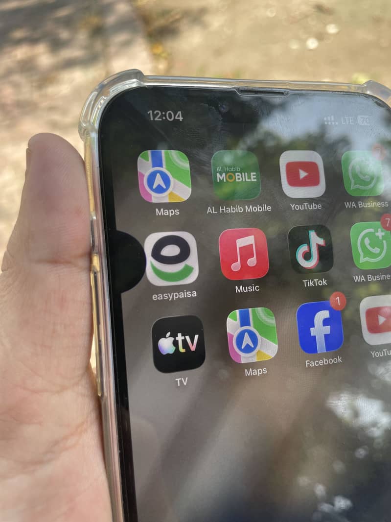 Apple iPhone 13 Pro Max 1
