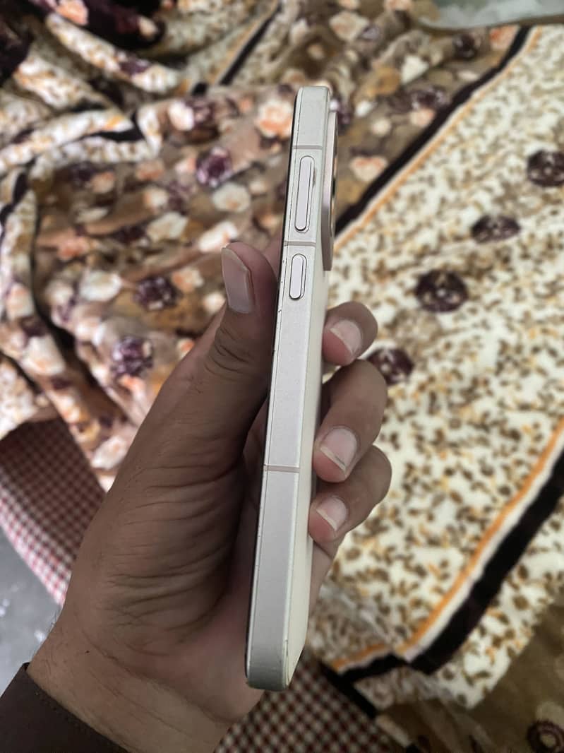 One Plus 13t 6