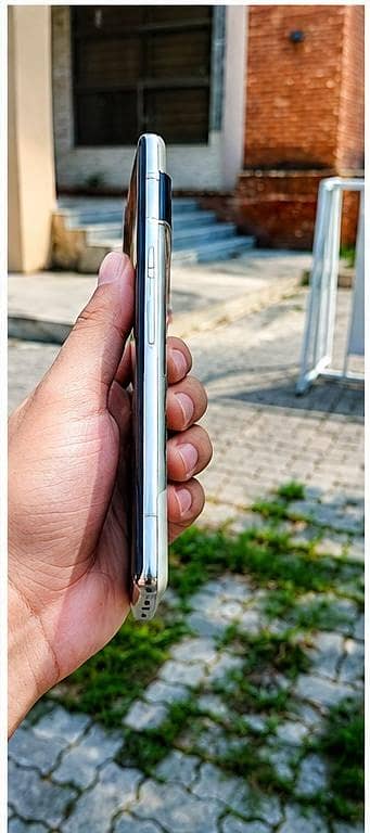 Google Pixel 6 Pro 2