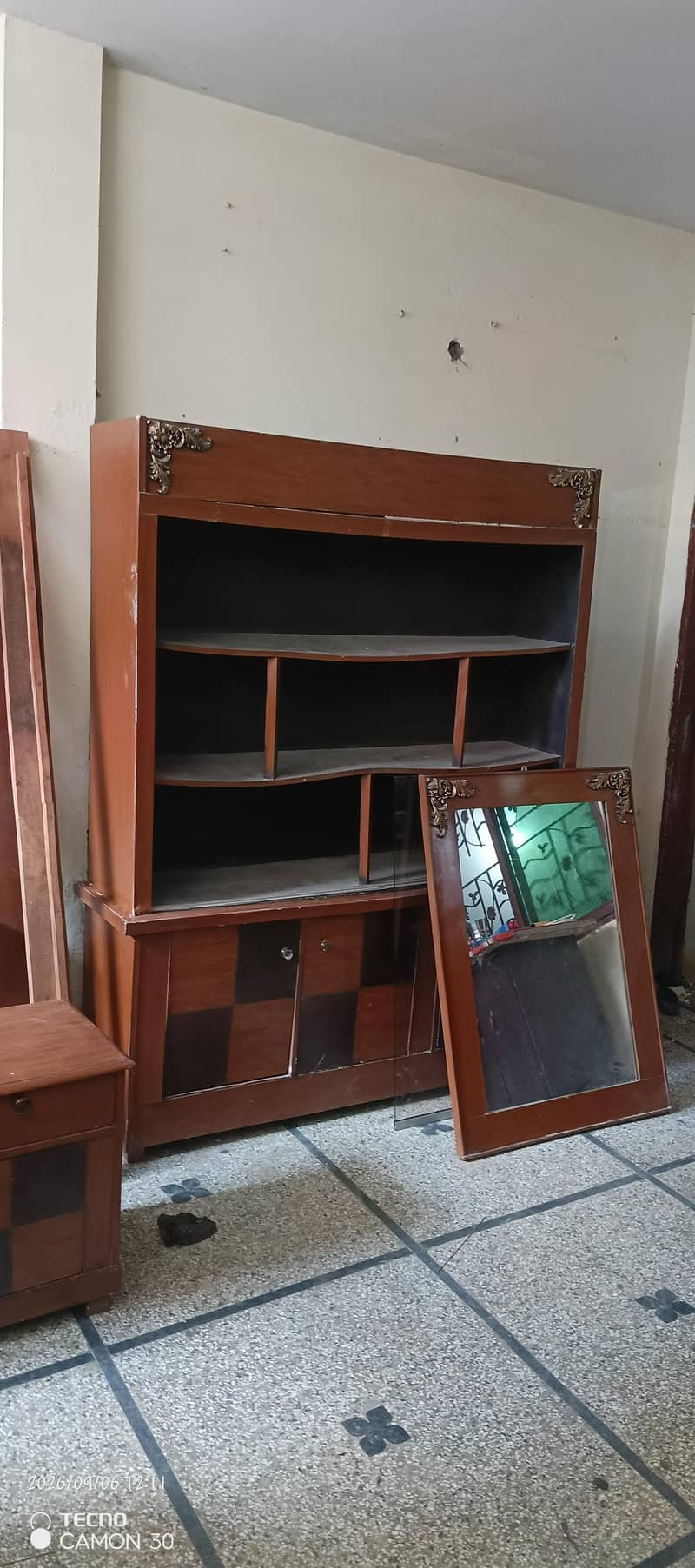Bed set side table showkas drasing 0