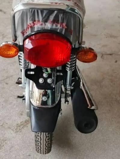 Honda CG 125 (Applied For Bike)