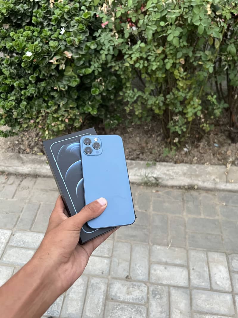 Apple iPhone 12 Pro Max 7