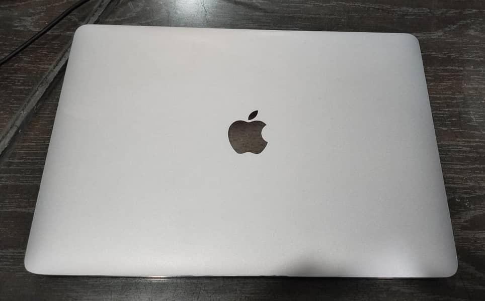 MacBook 2016 Pro 0