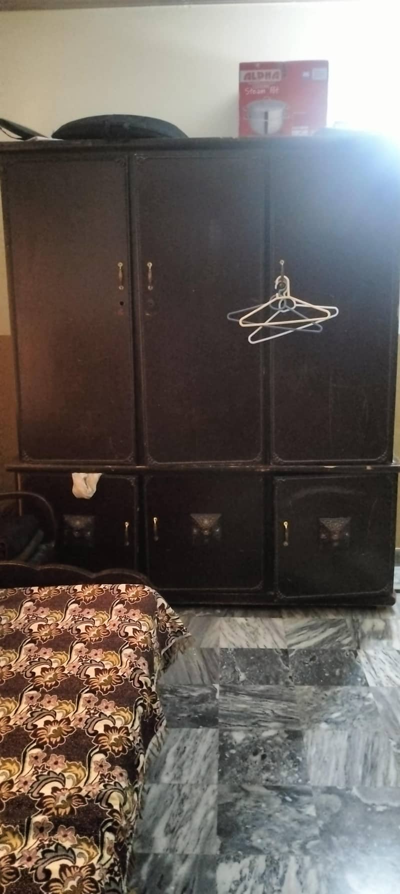 Bed set side table dressing showcase almari complete setup for sale 9