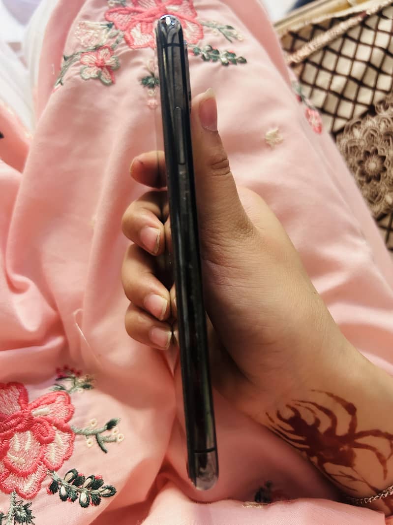 Apple iPhone X 1