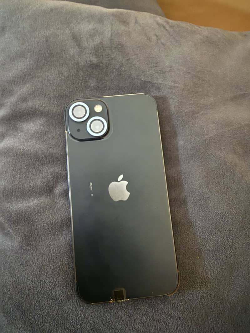 Apple iPhone 13 0