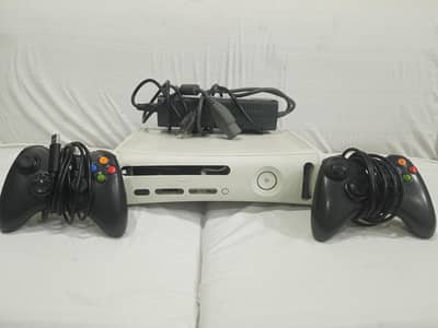 Xbox 360 Modded | 145GB HDD | 2 Controllers | Games Installed