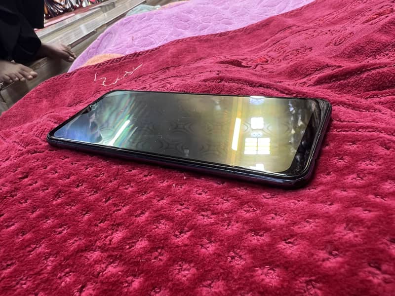 Vivo V21e 4