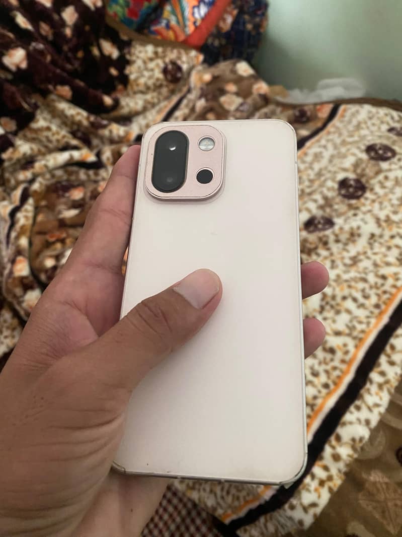 One Plus 13t 0