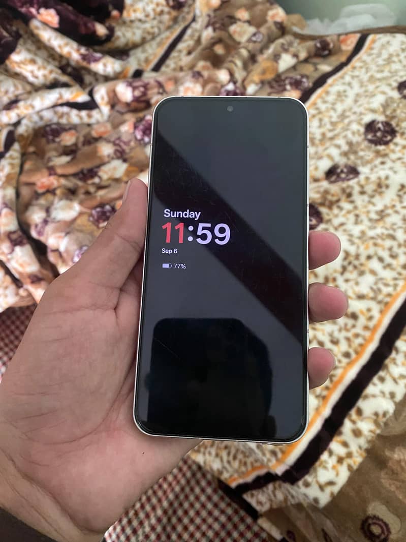 One Plus 13t 5