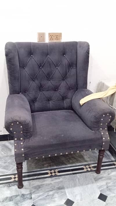 2x sofa chairs for sale