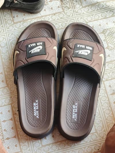 Nike slippers