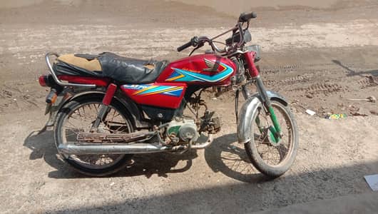 Honda CD 70 urgent sale