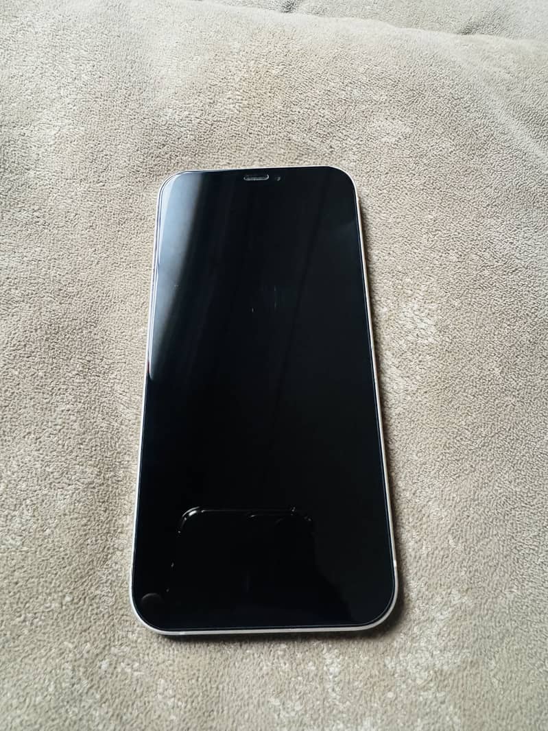 Apple iPhone 12 6