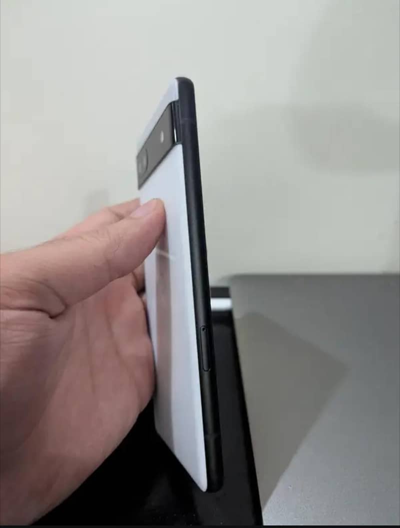 Google Pixel 6a 2