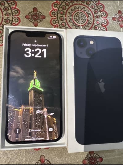 Apple iPhone 13