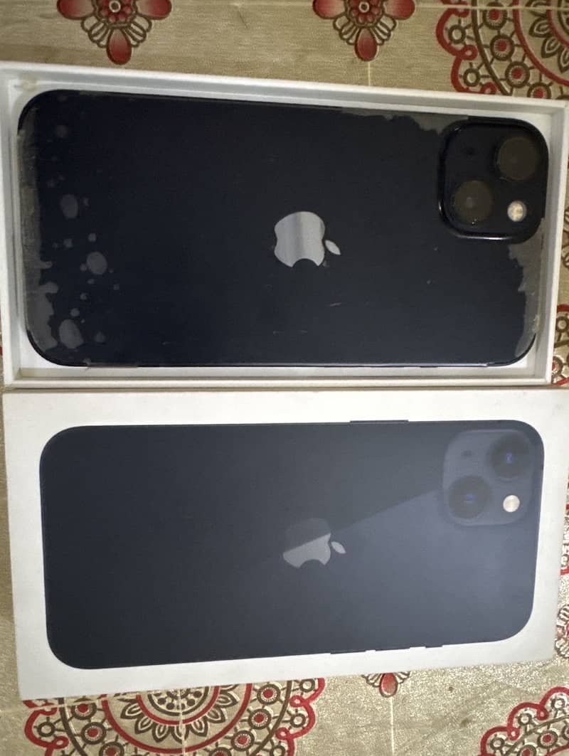 Apple iPhone 13 2