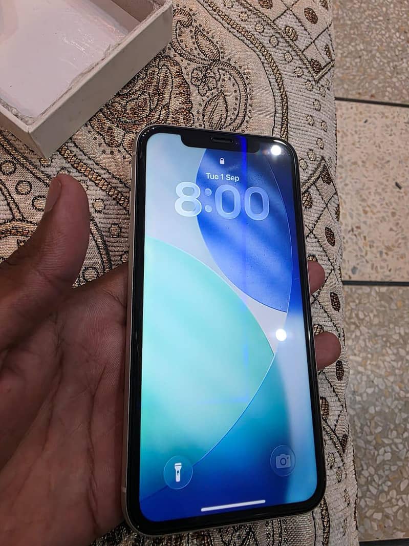 iphone 11 3