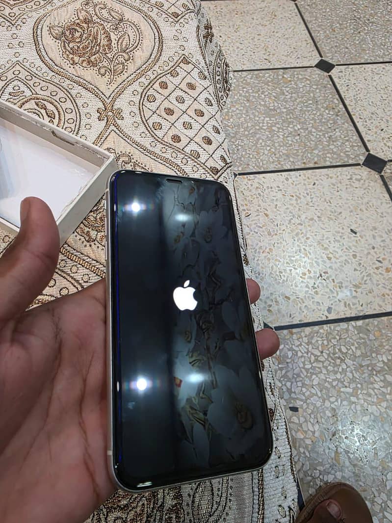 iphone 11 6
