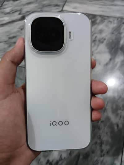 IQOO Z11 Turbo (12/256)GB
