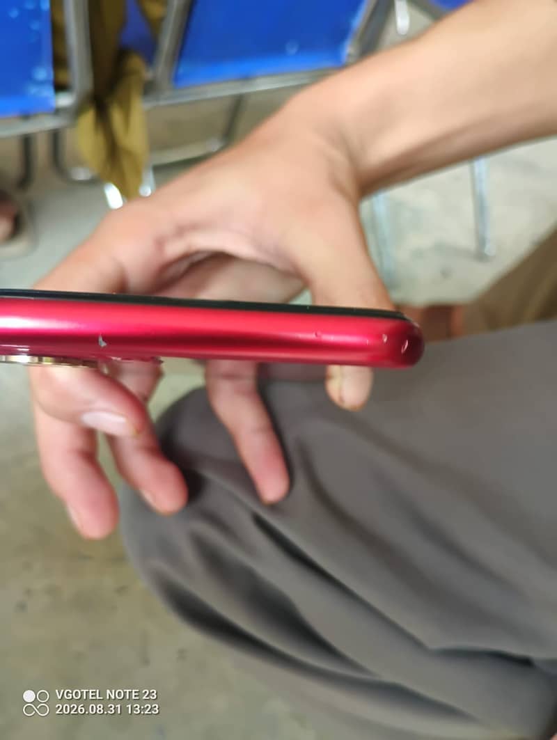 Apple iPhone 11 5