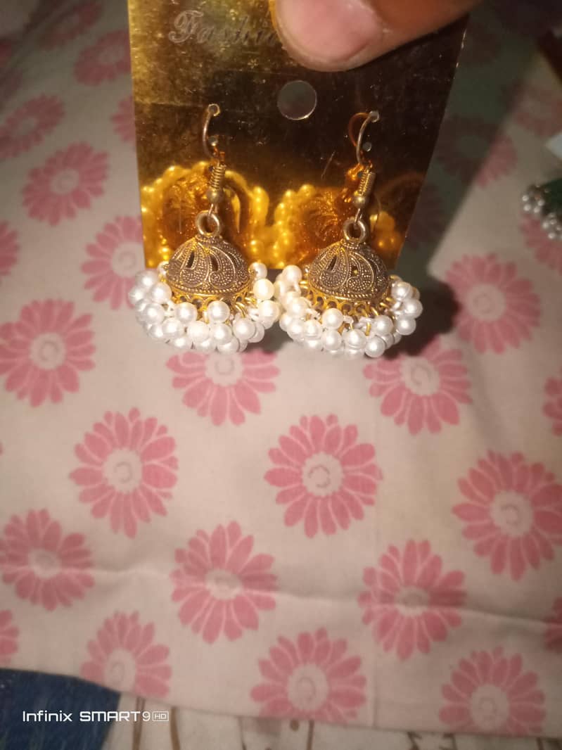 Earing 2