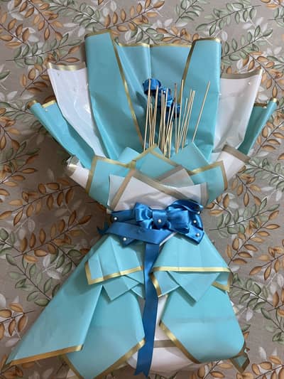  Handmade Reusable Gift Bouquet – Excellent Condition