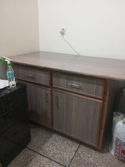 Tailoring Table