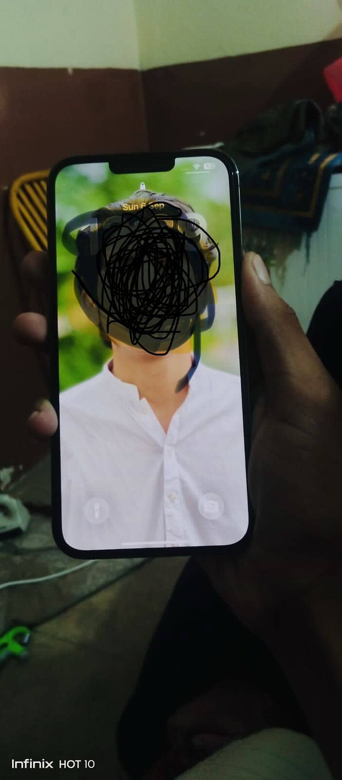 Apple iPhone 13 Pro Max 2