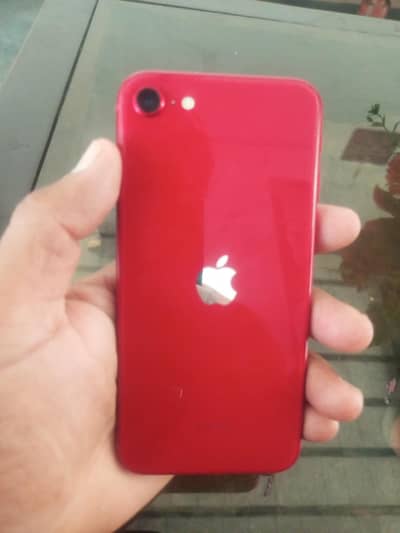 Apple iPhone SE