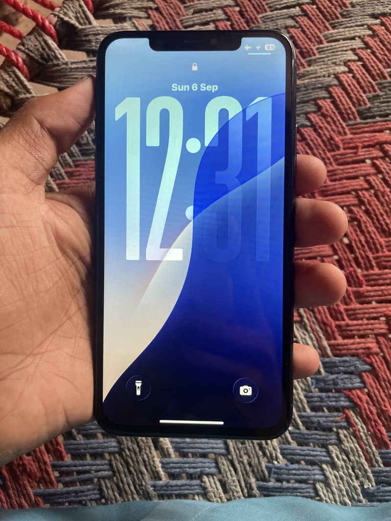 Apple iPhone 11 Pro Max 1