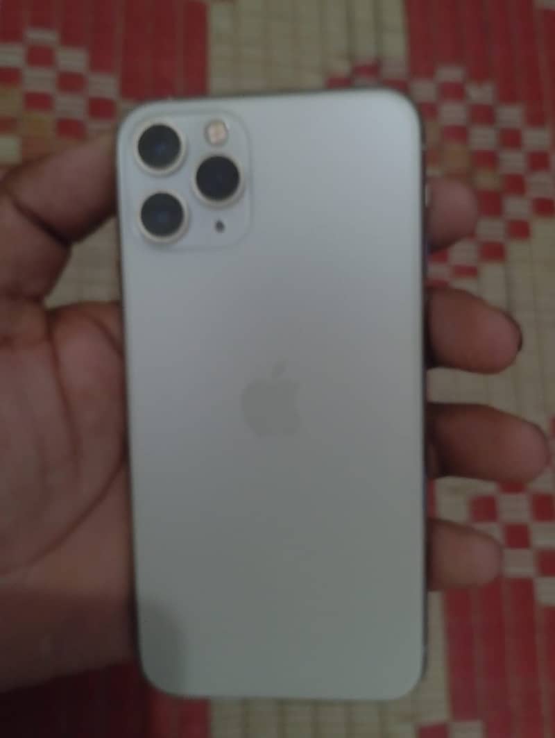 Apple iPhone 11 Pro 0