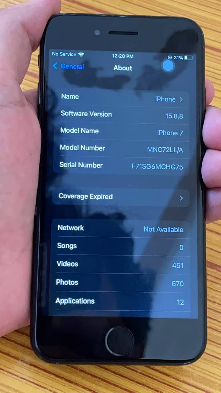 Apple iPhone 7 4