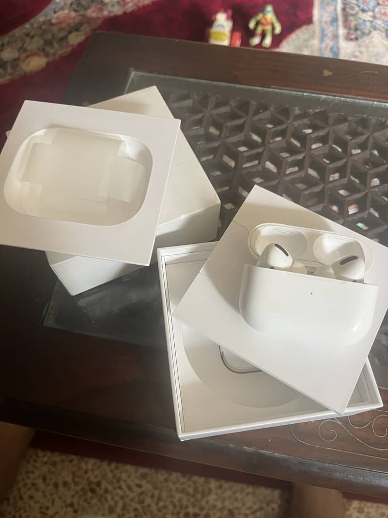Airpods pro second generation 4