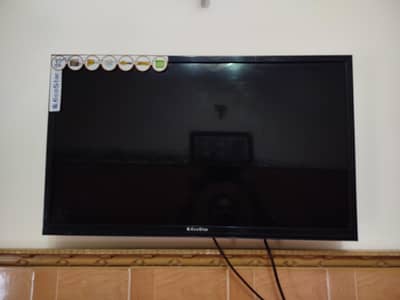 Ecostar LED TV 32" with android deviceT95