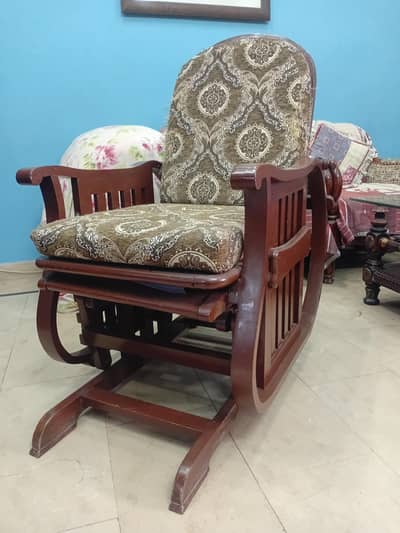 Easy Chair / Rocking Chair (Best Quality)
