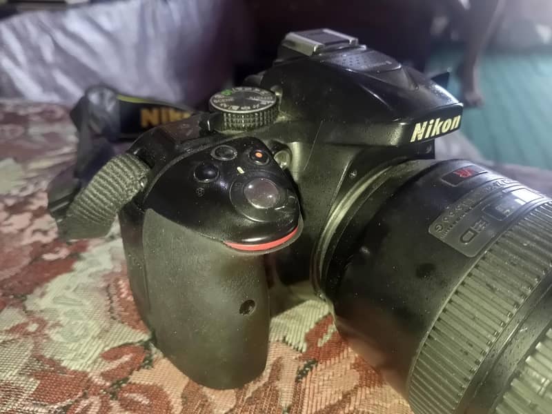 Nikon 2