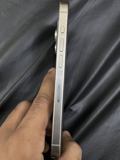 Apple iPhone 15 Pro