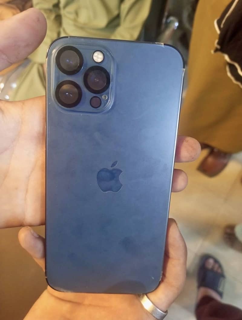 Iphone 12 pro max 0