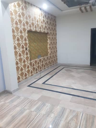 VIP beautiful 5 Marla portion is available for rent in sabzazar Lahore