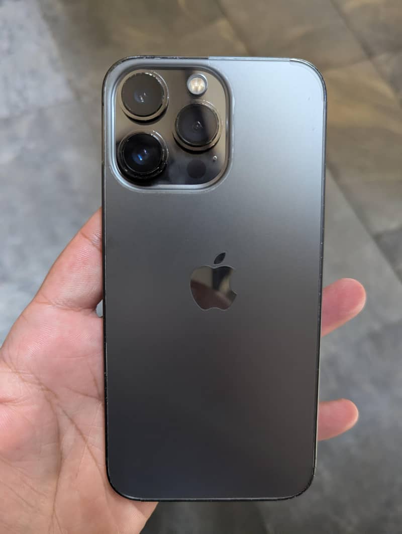 Apple iPhone 13 Pro 0