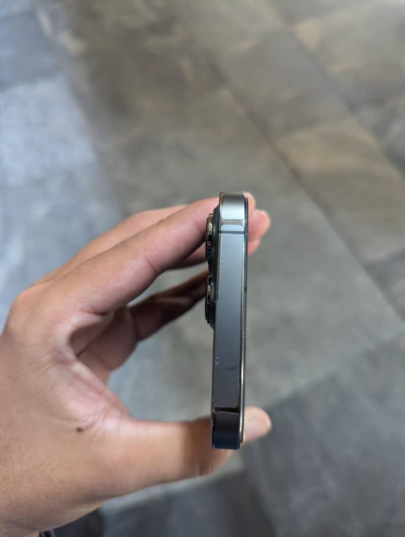 Apple iPhone 13 Pro 7