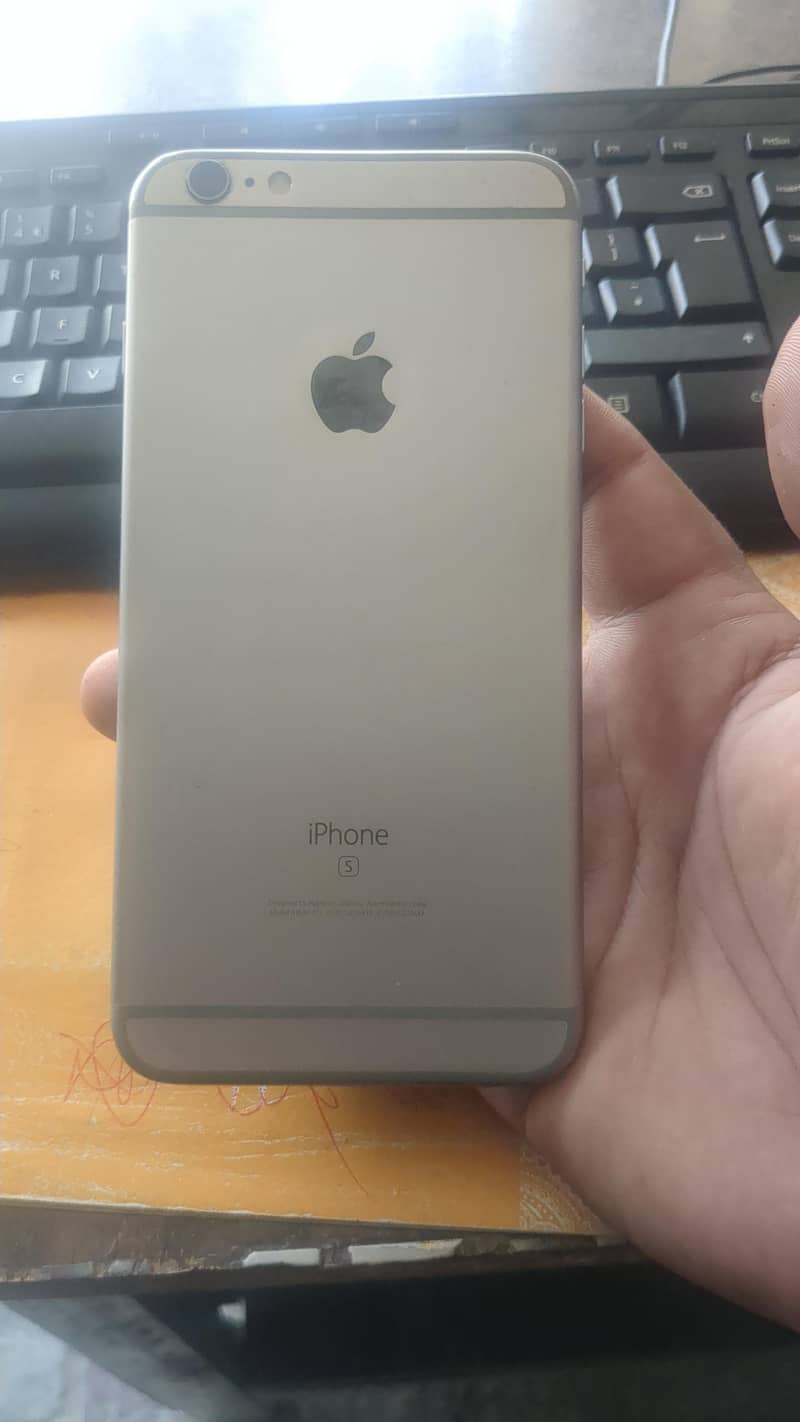 Apple iPhone 6S Plus 1