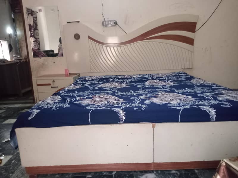 double bed 0
