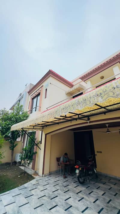 10 Marla House for Sale in Sector C, Iris Block 4 Bedrooms | Double Kitchen