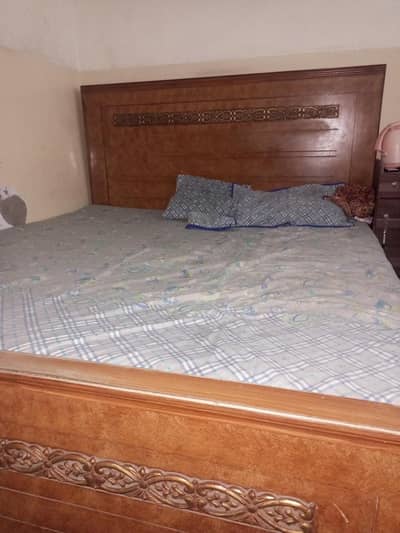 Very beautiful solid King Size Bed reasonable price