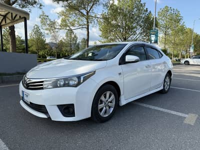 Toyota Corolla Altis Grande 2014