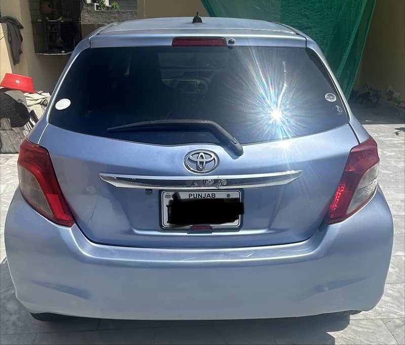 Vitz 1.0 3